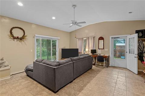 4 Martin St, Coventry, RI 02816 photo 18
