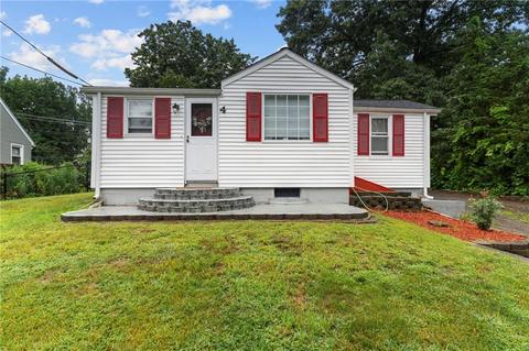 4 Martin St, Coventry, RI 02816 photo 2
