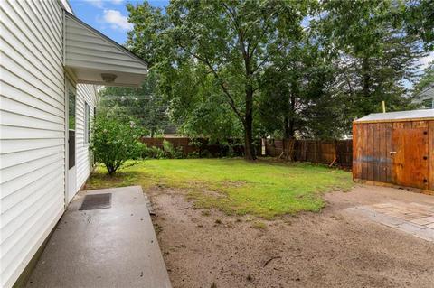 4 Martin St, Coventry, RI 02816 photo 22