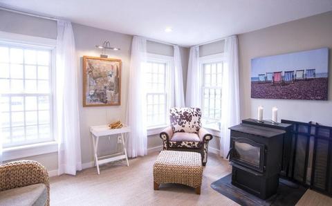 3351 Post Rd, Warwick, RI 02886 photo 4