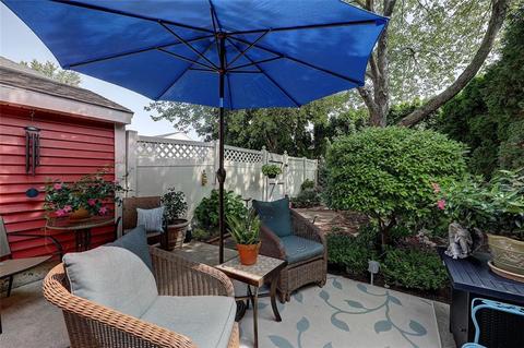 176 Bailey St, Woonsocket, RI 02895 photo 37