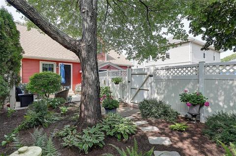 176 Bailey St, Woonsocket, RI 02895 photo 31