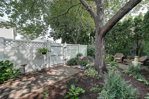 176 Bailey St, Woonsocket, RI 02895 photo 33