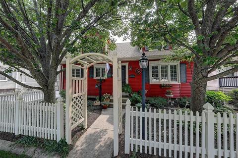 176 Bailey St, Woonsocket, RI 02895 photo 3