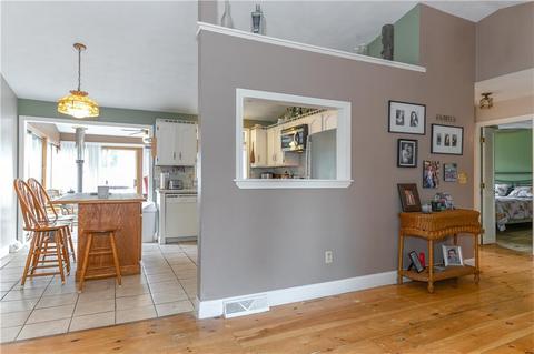 166 W Shore Rd, Warwick, RI 02889 photo 7