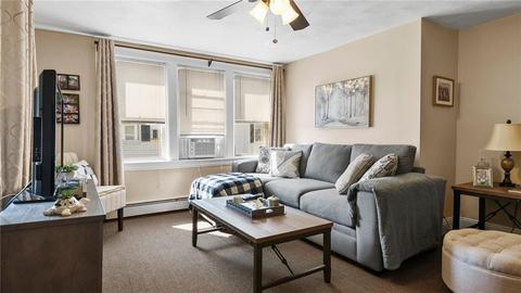 1021 Toll Gate Rd, Warwick, RI 02886 photo 9