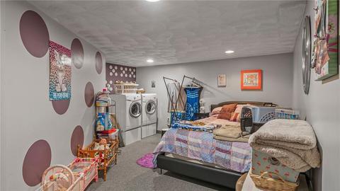 1021 Toll Gate Rd, Warwick, RI 02886 photo 15