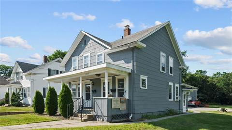 1021 Toll Gate Rd, Warwick, RI 02886 photo 2
