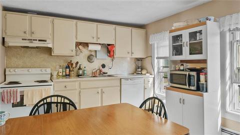 1021 Toll Gate Rd, Warwick, RI 02886 photo 17