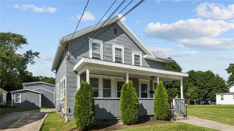 1021 Toll Gate Rd, Warwick, RI 02886 photo 1