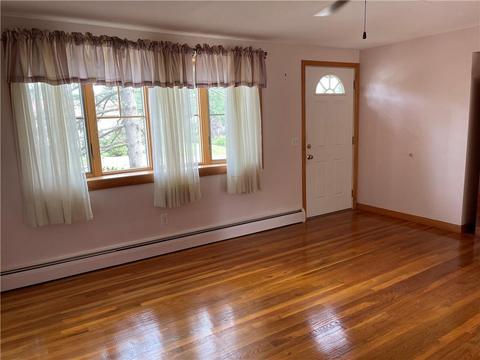107 Johnson Blvd, Coventry, RI 02816 photo 2