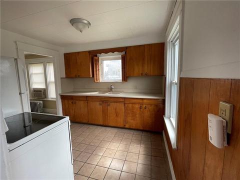 1020 Post Rd, Warwick, RI 02888 photo 9