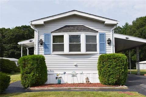 36 Lane E Ln, Coventry, RI 02816 photo 3
