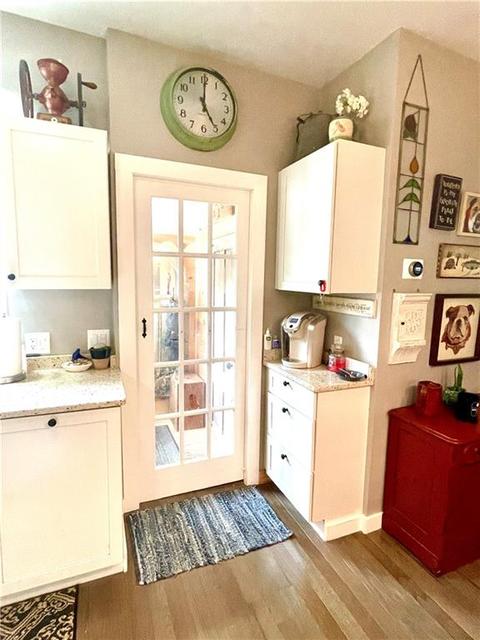 4226 Post Rd, Warwick, RI 02886 photo 8
