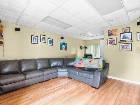 353 Commonwealth Ave, Warwick, RI 02886 photo 19