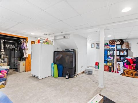 353 Commonwealth Ave, Warwick, RI 02886 photo 20