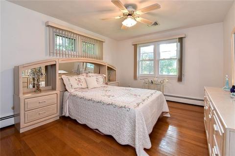 275 Commonwealth Ave, Warwick, RI 02886 photo 18