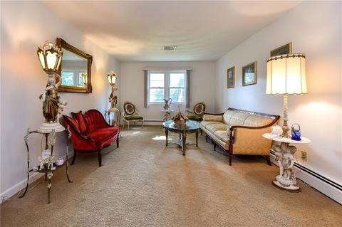 275 Commonwealth Ave, Warwick, RI 02886 photo 15