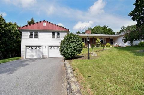 275 Commonwealth Ave, Warwick, RI 02886 photo 5