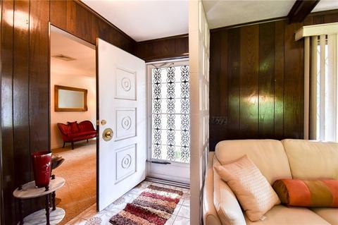 275 Commonwealth Ave, Warwick, RI 02886 photo 6
