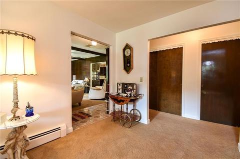 275 Commonwealth Ave, Warwick, RI 02886 photo 14
