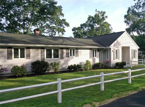 157 E Shore Dr, Exeter, RI 02822 photo 1