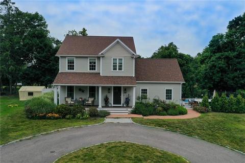 2 Chickadee Ln, Westerly, RI 02891 photo 2