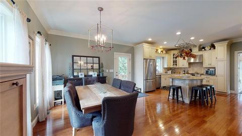 2 Chickadee Ln, Westerly, RI 02891 photo 9