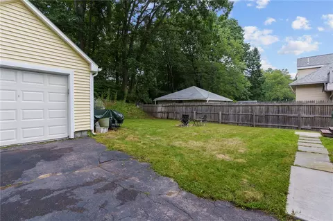 249 Joffre Ave, Woonsocket, RI 02895 photo 2