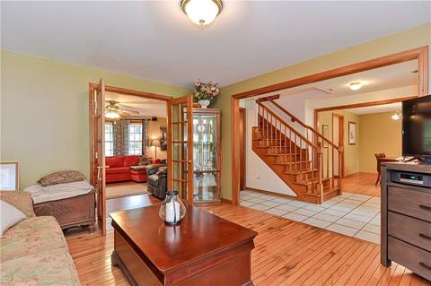 4 Cranberry Rd, Warren, RI 02885 photo 6