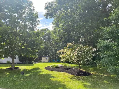 3 Peppermint Ln, Coventry, RI 02816 photo 4