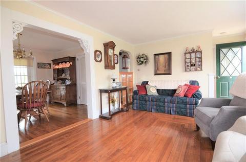 32 Maplehurst Ave, Warwick, RI 02889 photo 6