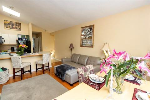 945 Halifax Dr, Warwick, RI 02886 photo 5