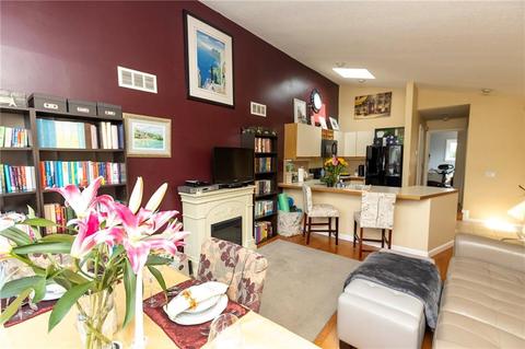 945 Halifax Dr, Warwick, RI 02886 photo 6