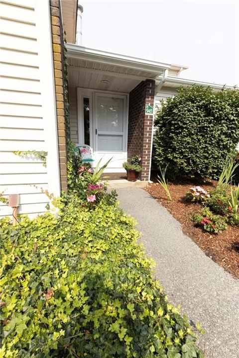 945 Halifax Dr, Warwick, RI 02886 photo 2