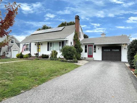 25 Cavalcade Blvd, Warwick, RI 02889 photo 1