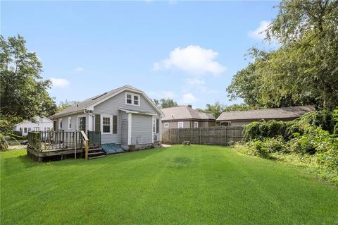 203 Milton Rd, Warwick, RI 02888 photo 21