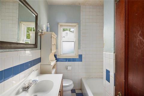 203 Milton Rd, Warwick, RI 02888 photo 13