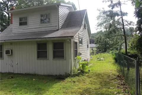156 Haswill St, Warwick, RI 02889 photo 24