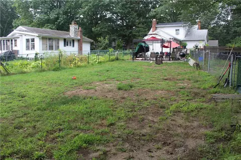 156 Haswill St, Warwick, RI 02889 photo 17