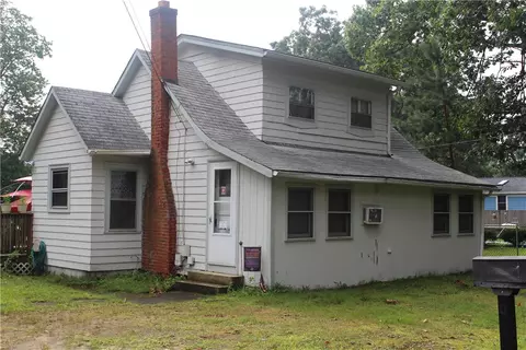 156 Haswill St, Warwick, RI 02889 photo 1
