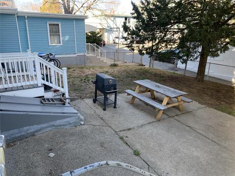 125 Rathbun St, Woonsocket, RI 02895 photo 3