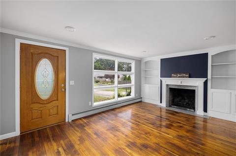 135 Edmond Dr, Warwick, RI 02886 photo 17