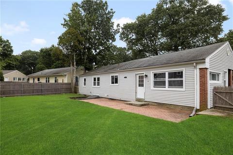 135 Edmond Dr, Warwick, RI 02886 photo 35