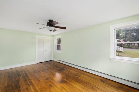 135 Edmond Dr, Warwick, RI 02886 photo 22