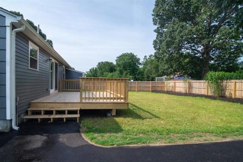 79 Palace Ave, Warwick, RI 02886 photo 36