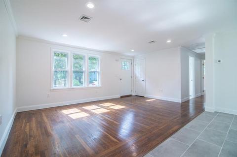 79 Palace Ave, Warwick, RI 02886 photo 13