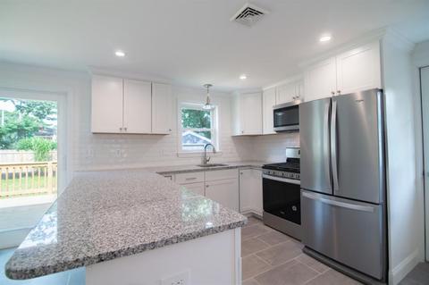 79 Palace Ave, Warwick, RI 02886 photo 8