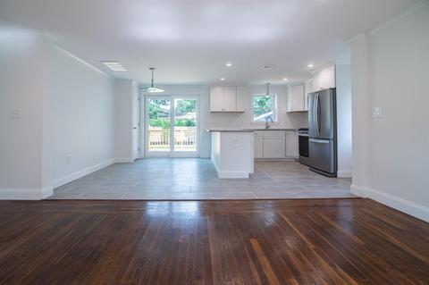 79 Palace Ave, Warwick, RI 02886 photo 5