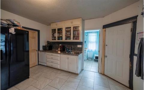 720 Providence St, Woonsocket, RI 02895 photo 3